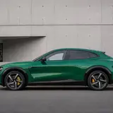 Xiaomi YU7 Gem Green Vinyl Wrap 5