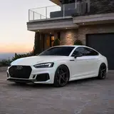 Ultra-Matte Lridescent Dawn White vehicle appearance reference